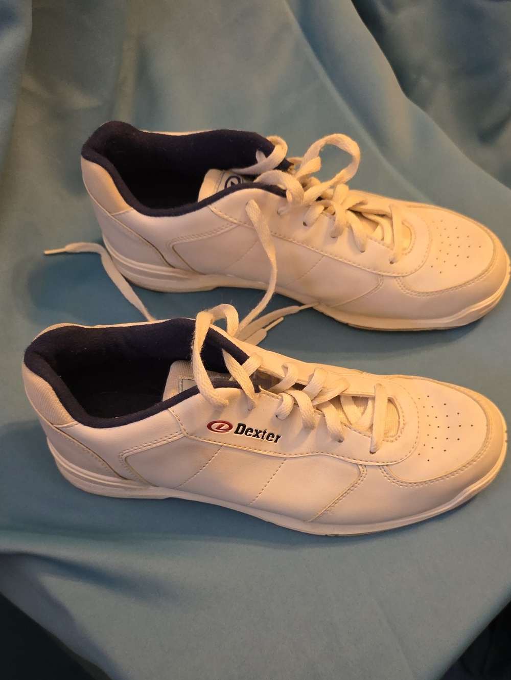 Dexter Ricky II White Athletic Bowling Shoes with Navy/Black Accents - Size 11